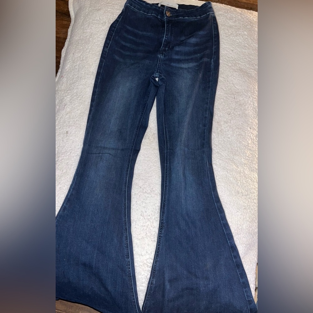 Women's bell bottom jeans